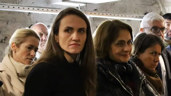 Oana Țoiu a vizitat Ucraina la patru ani de la masacrul comis de ruși în Bucea. Șefa diplomației de la București s-a întâlnit cu românii din Cernăuți