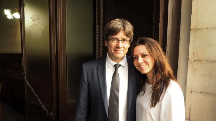 Marcela Topor, soția celui care a vrut să separe Catalonia de Spania, așteaptă revenirea acestuia acasă, după nouă ani de exil