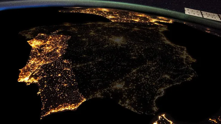 Blackout în vestul Europei. Mai multe țări sunt afectate de o pană uriașă de curent