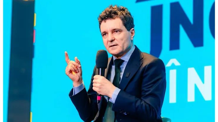 Nicuşor Dan: „România este cumva în recesiune, avem un deficit uriaş”