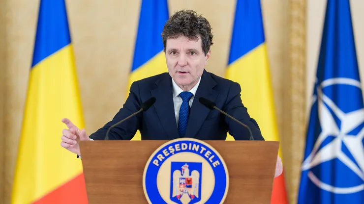 România are o nouă Strategie Națională de Apărare a Țării. Nicușor Dan: „Anul 2026 poate fi anul păcii în Europa, România susține eforturile președintelui SUA, Donald Trump, de negociere a unui păci rapide și durabile, cu garanții ferme de securitate pentru Ucraina, la care suntem gata să contribuim în mod substanțial”