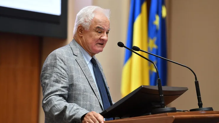 Avertismentul consilierului lui Isărescu privind pensiile speciale: ”Oamenii care sunt la pensie acum, la 48 de ani, stau bine mersi. Avem pensionari de 42, 45 de ani”