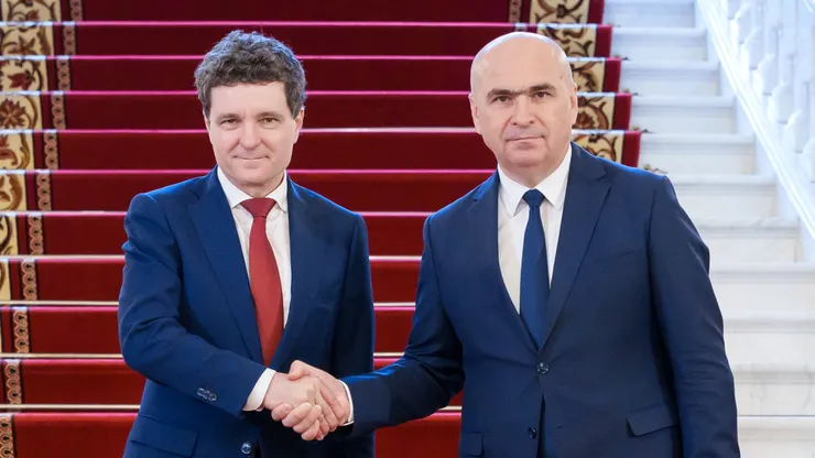 Nicușor Dan s-a întâlnit de urgență cu Ilie Bolojan, miniştrii Energiei şi Transporturilor și cu reprezentanţi ai companiilor din industria petrolieră la Palatul Cotroceni. Ce s-a decis