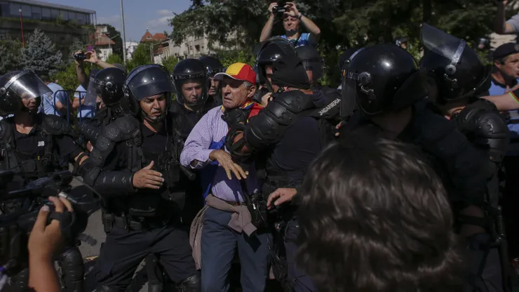 Dosarul 10 August: Cerere de închisoare cu executare pentru foștii șefi jandarmi