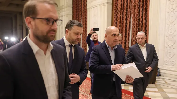 Grindeanu premier sau guvern minoritar de dreapta cu Alexandru Nazare: Cele două soluții propuse de PNL, USR și UDMR pentru a debloca criza, în timp ce Veștea e la un pas de excludere