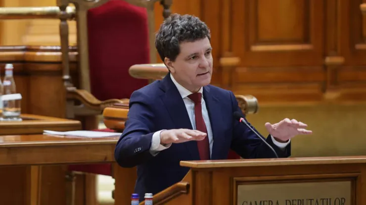 Premierul desemnat de Nicuşor Dan va avea o misiune aproape imposibilă în Parlament