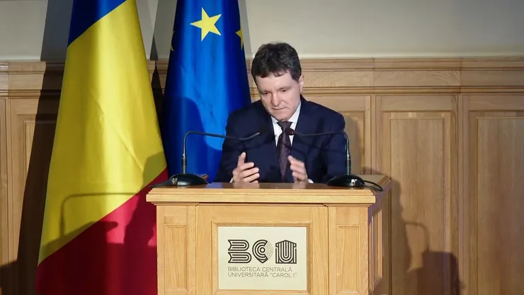 Nicuşor Dan: „Avem o societate, fiecare bulă cu strigătul ei. A devenit extrem de ieftin să plătești o mie de voci care acoperă o voce legitimă”