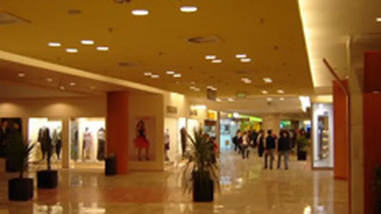 Noua mall-uri vor fi finalizate in provincie pana la sfarsitul lui 2008