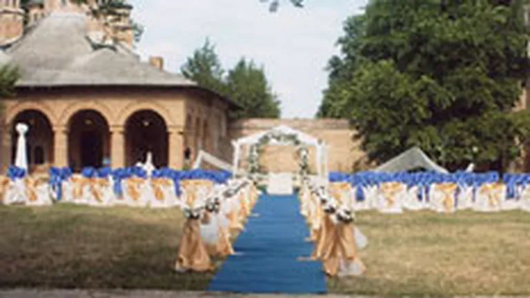 Primul targ de nunti in aer liber costa 100.000 de euro