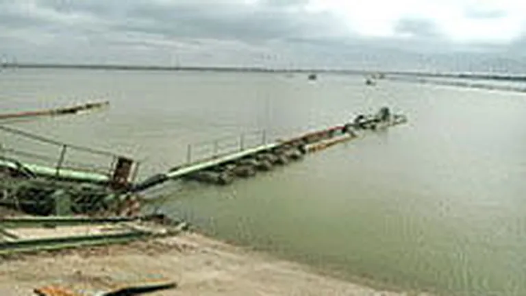 Orban: Lucrarile la Canalul Dunare-Bucuresti vor fi reluate in 2009