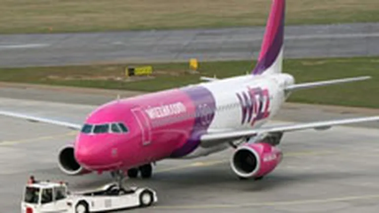 O defectiune la o aeronava Wizz Air de pe Baneasa provoaca luni intarzieri in lant