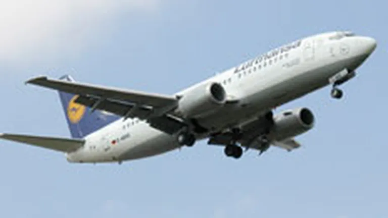 Profitul net al Lufthansa a scazut cu circa 60% in S1, la 402 mil. euro