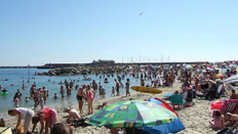 Numarul turistilor de pe litoral la capete de sezon creste cu 30% in 2008