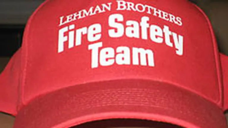 Angajatii Lehman Brothers vand pe eBay obiecte din companie