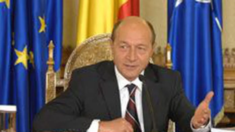 Basescu: Am anuntat CE ca \intentionam un imprumut\ de 6-7 mld. euro