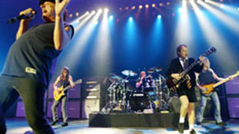 PlayCool: Concertul AC/DC nu a fost o inselatorie, am returnat banii pe bilete