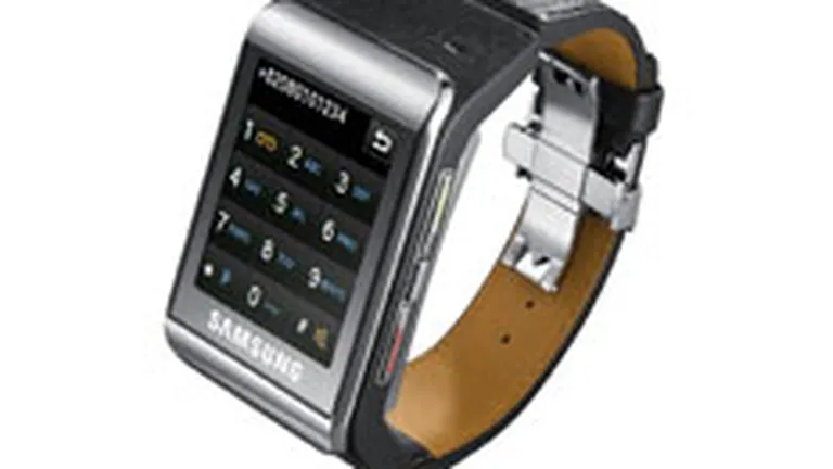 Samsung a lansat cel mai subtire ceas cu telefon, modelul S9110