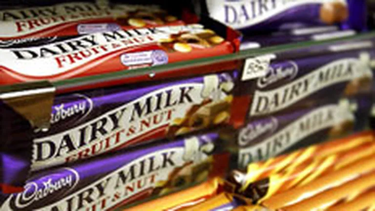 Kraft Foods dezminte ca ar fi nevoita sa vanda active pentru a finanta preluarea Cadbury