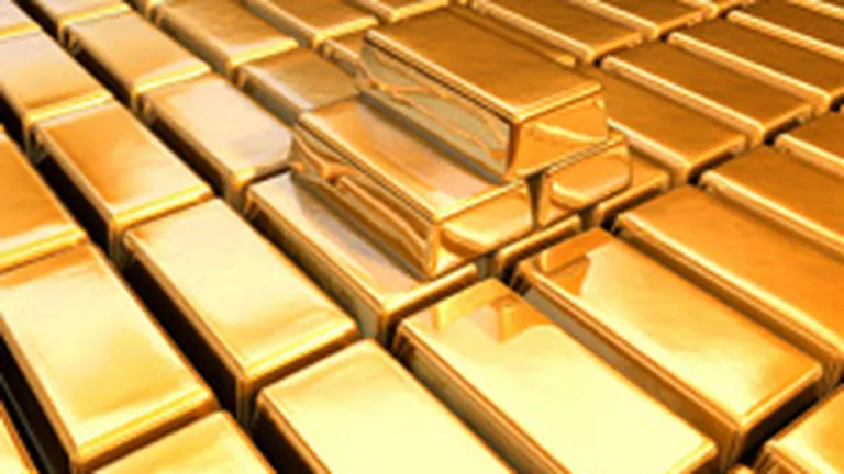 Aurul, inflatia si dolarii: De ce a ajuns aurul cea mai spectaculoasa investitie