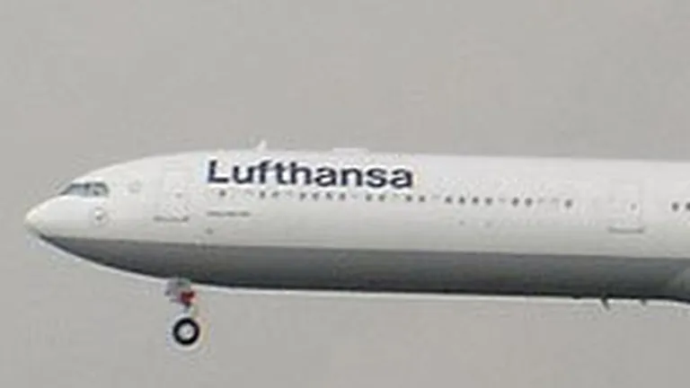 Lufthansa reintroduce servicii de Internet la bordul avioanelor