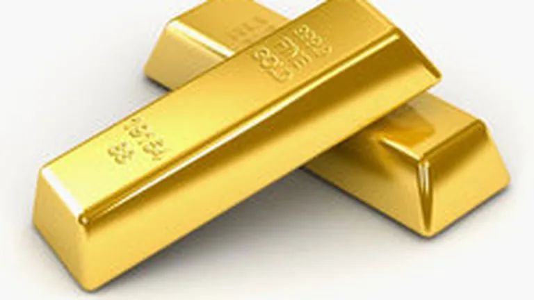 Piraeus a vandut 25 de kilograme de aur si 200 de monede in doua luni