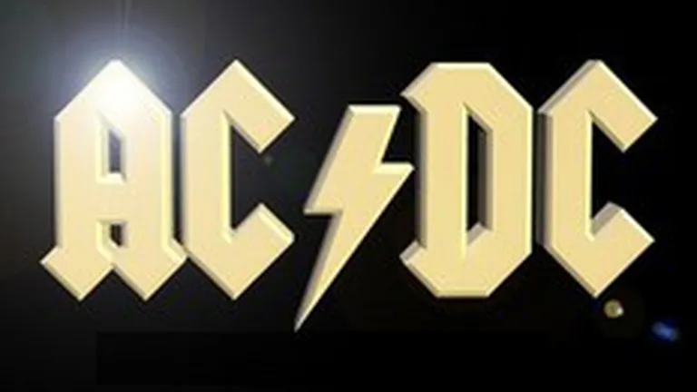 Evenimentele muzicale ale anului 2010: AC/DC si Elton John, in top