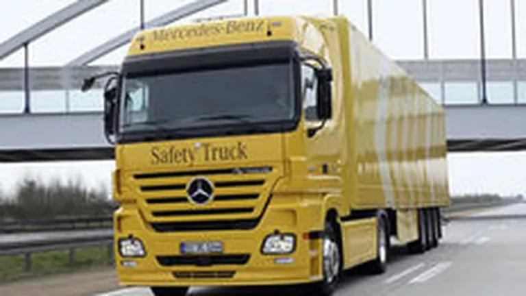 Circul Globus si-a cumparat camioane Mercedes de 2,5 mil. lei