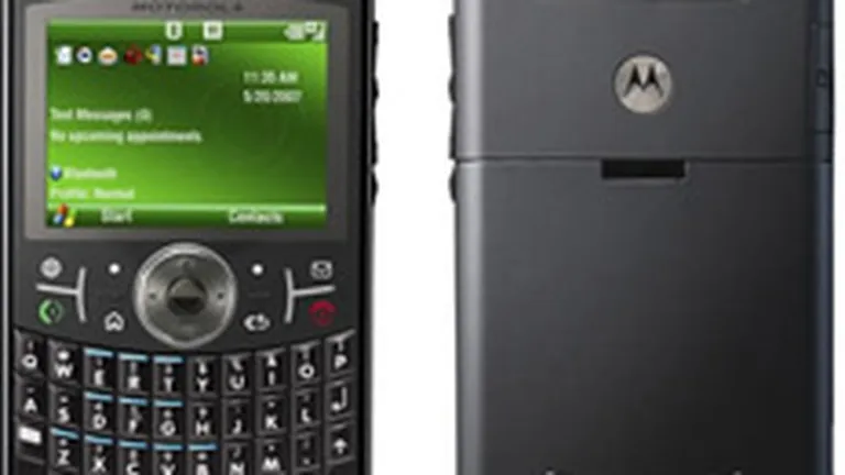 Noile smartphone-uri de la Motorola vor avea functii de cautare furnizate de Microsoft