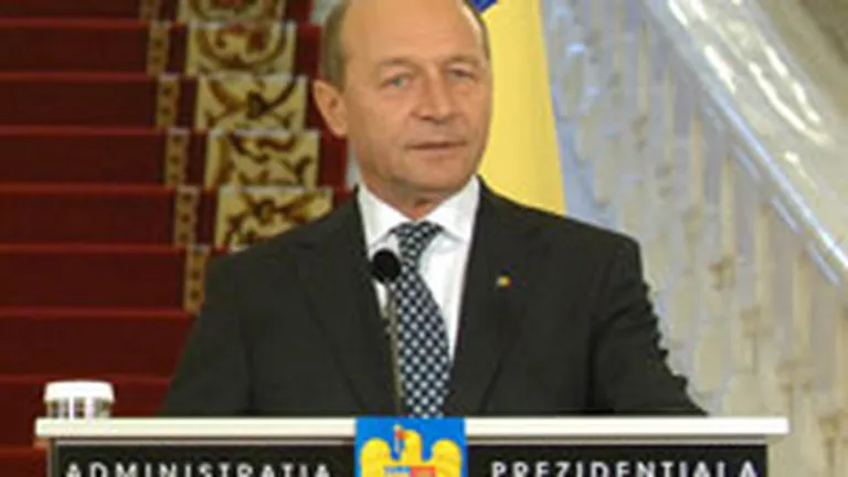 Basescu: Sper ca va incepe lucrul la noul cod fiscal care sa prevada impozitarea tuturor veniturilor
