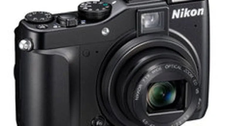 Nikon a lansat trei noi camere compacte, targetate catre trei segmente diferite de consumatori