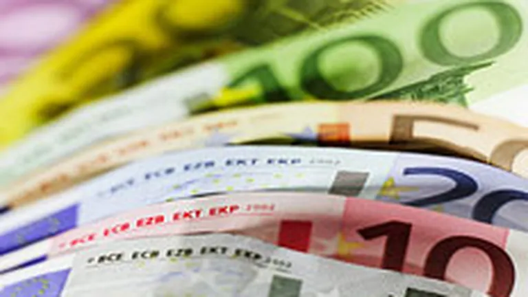 Economist: Euro ar putea disparea pana in 2015