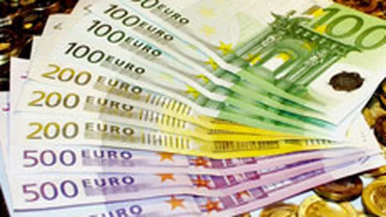 Patriciu: BNR tine in mod artificial valoarea monedei europene. Estimez la mai mult de 4,7-4,8 lei/euro