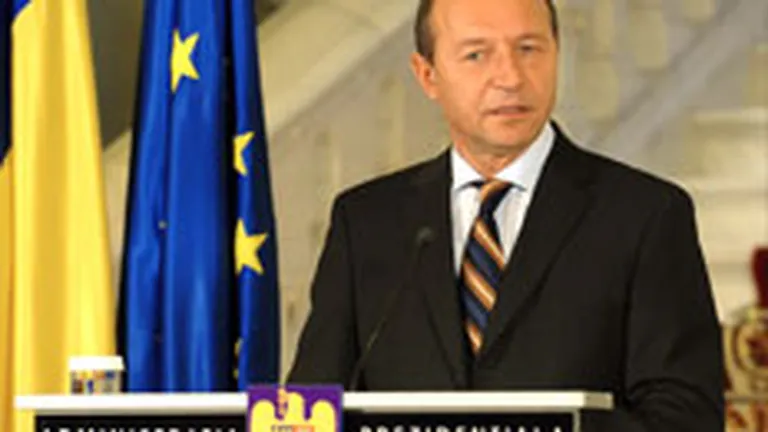 Basescu despre Ordonanta 50: Numai BNR poate interzice un produs bancar si nimeni altcineva