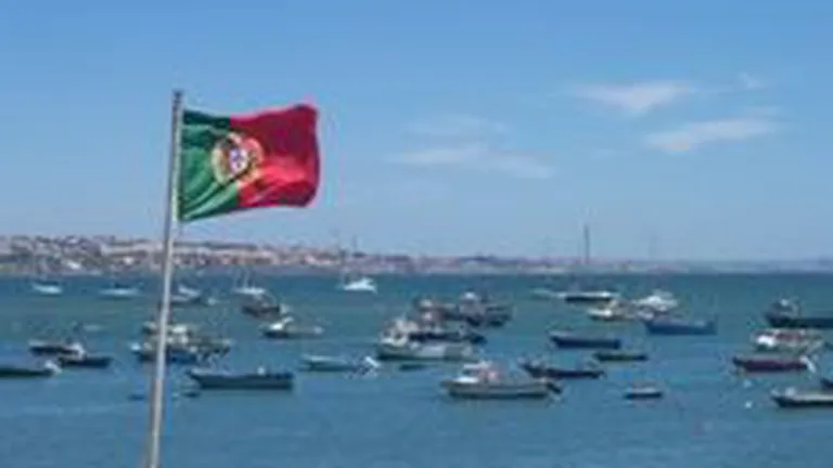 Majoritatea portughezilor cred ca guvernul ar trebui sa ceara ajutor financiar international