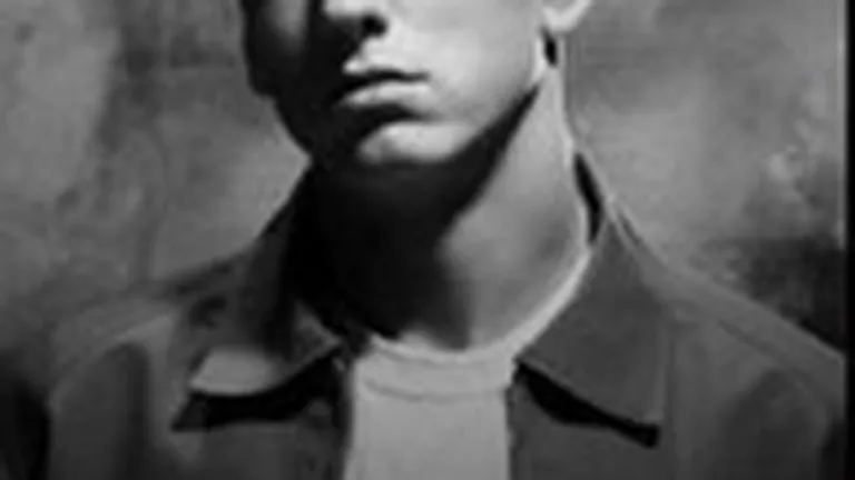 Eminem, in reclama pentru noul Chrysler 200