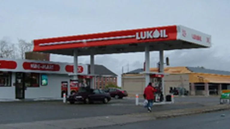 Lukoil, profit de 9 miliarde de dolari in 2010