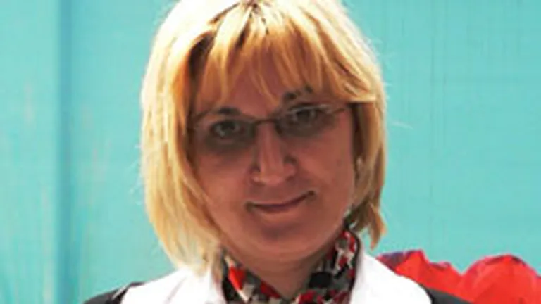 Corina Mica este noul director de comunicare si PR al Omnicom Media Group Romania