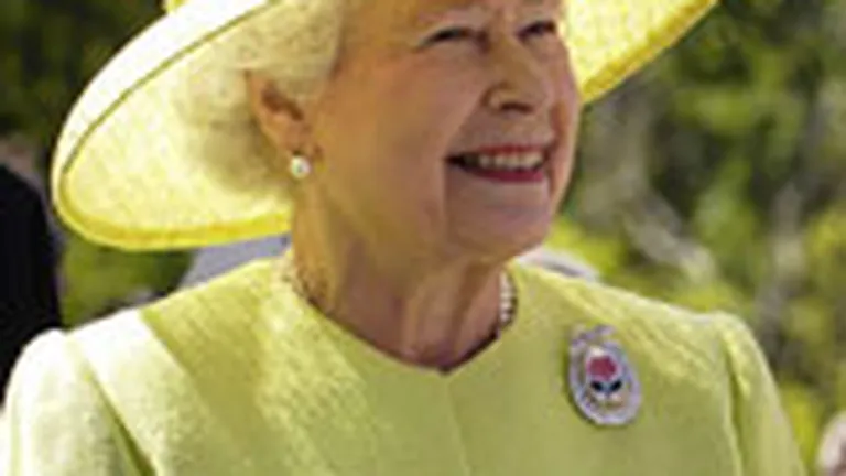 Monarhia britanica, o companie regala condusa de un CEO de 85 de ani