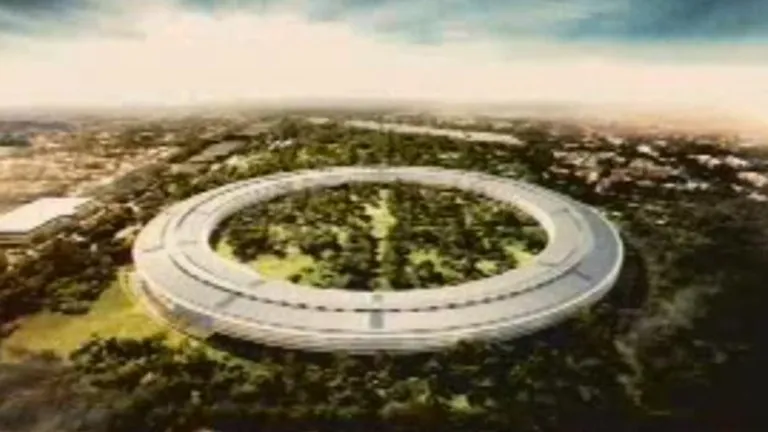 Apple isi construieste un sediu in forma de naveta spatiala care va gazdui 12.000 de angajati