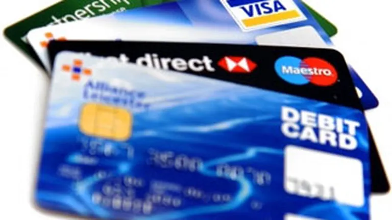 Tranzactiile online cu cardul, estimate sa creasca anul acesta cu 30%, la 165 mil. euro