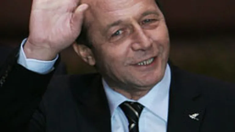 Basescu: Nici un cent din fondurile pentru Romania nu va fi dirijat catre Grecia