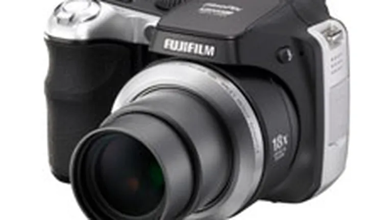 Fujifilm vrea sa urce pe podiumul producatorilor de camere foto