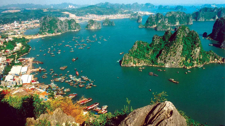 Vietnamul vrea sa investeasca miliarde in infrastructura turistica