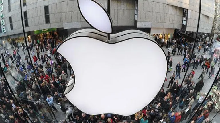 Apple ofera dividende si isi rascumpara actiunile