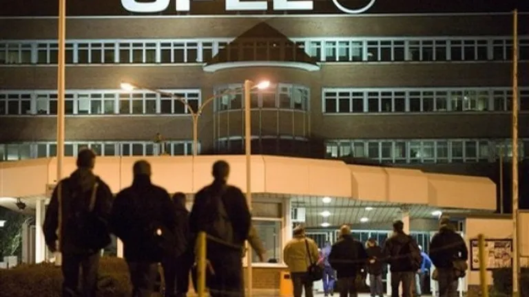 Opel inchide o fabrica din Germania si muta productia in Anglia