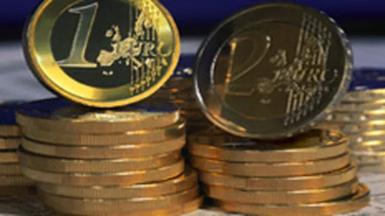 Cetatenii din zona euro vor mentinerea monedei unice