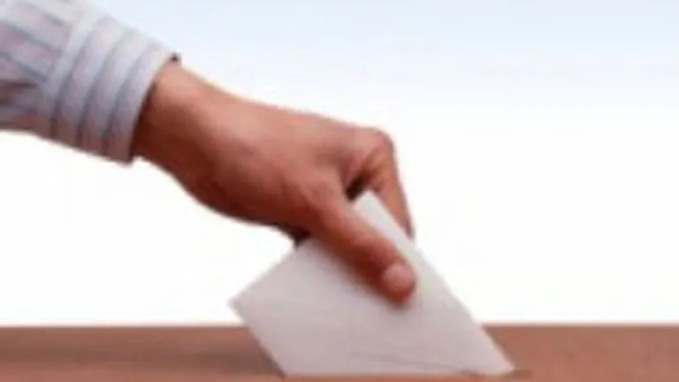 Alegerile parlamentare ar putea fi organizate la inceputul lunii noiembrie sau pe 2 decembrie