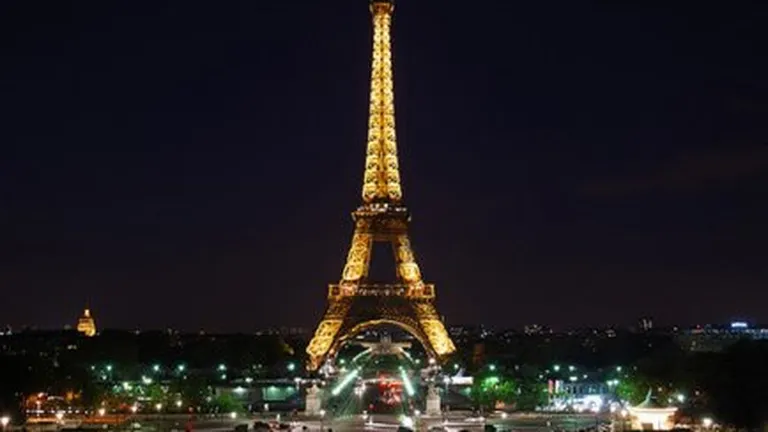 Turnul Eiffel devine tot mai ecologic
