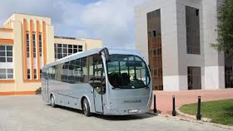 Autobuzul romanesc pe care nu-l vor romanii gaseste clienti in Dubai