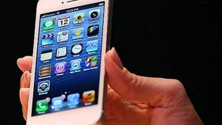 De ce este asa scump iPhone 5: Utilitate, fita sau marketing genial?